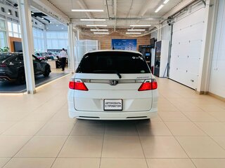 2010 Honda Airwave I Рестайлинг, белый, 1179000 рублей, вид 5
