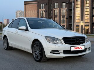 2010 Mercedes-Benz C-Класс 180 BlueEFFICIENCY III (W204), белый, 1250000 рублей, вид 3