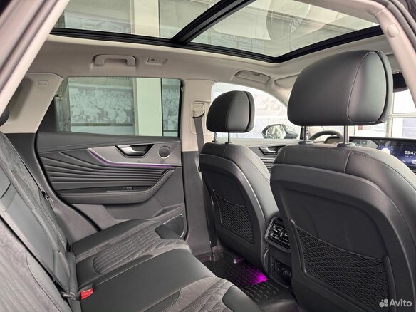2025 Hongqi HS5 I Рестайлинг, чёрный, 4360000 рублей - вид 28