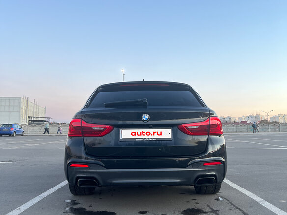 2019 BMW 5 серии M550d xDrive VII (G30/G31/G38), чёрный, 3852876 рублей - вид 12