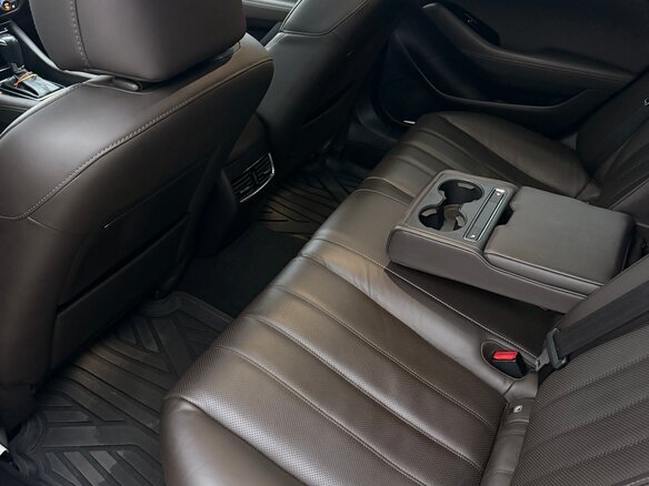 2018 Mazda 6 III (GJ) Рестайлинг 2, чёрный, 2450000 рублей - вид 4