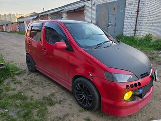 2000 Daihatsu YRV I, красный, 430000 рублей, вид 4