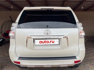 2011 Toyota Land Cruiser Prado 150 Series, белый, 2500000 рублей, вид 3