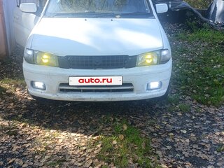 2001 Mazda Demio I (DW), белый, 120000 рублей, вид 1