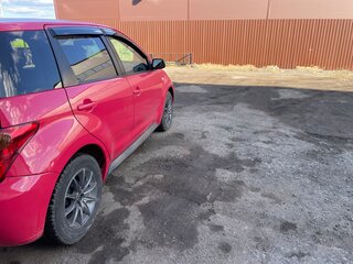 2002 Toyota Ist I, красный, 400000 рублей, вид 3