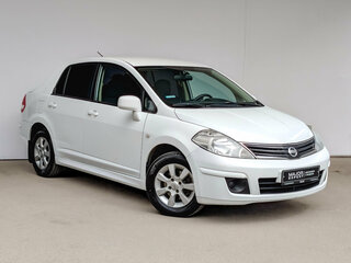 2012 Nissan Tiida I Рестайлинг, белый, 670000 рублей, вид 3