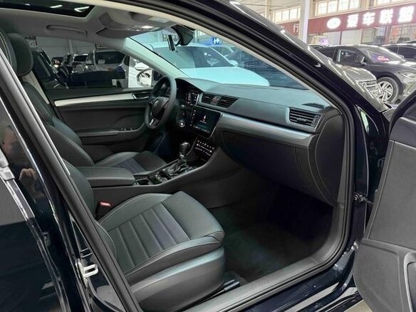 2022 Skoda Superb III Рестайлинг, чёрный - вид 8