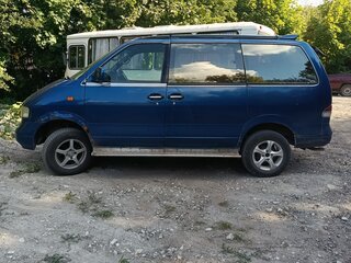 1996 Nissan Largo III (W30), синий, 250000 рублей, вид 2