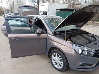 2018 Lada (ВАЗ) Vesta SW I, серый, 1000000 рублей, вид 3