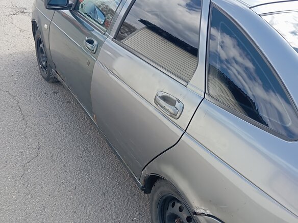 2011 Lada (ВАЗ) Priora I, серый, 150000 рублей - вид 10