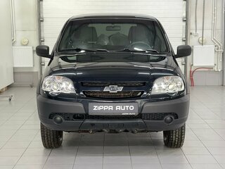 2018 Chevrolet Niva I Рестайлинг, чёрный, 849000 рублей, вид 2