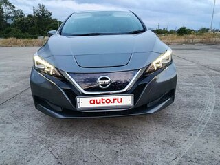 2019 Nissan Leaf II (ZE1), серый, 2000000 рублей, вид 2