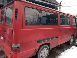1992 Mercedes-Benz MB 100, красный, 500000 рублей, вид 4