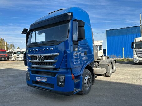 2023 IVECO-Hongyan 6x4 (CQ4256), синий, 3084055 рублей, вид 1