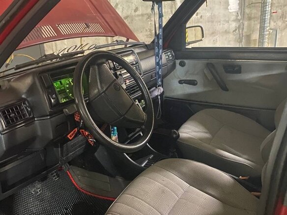 1989 Volkswagen Jetta II, красный, 195000 рублей - вид 13