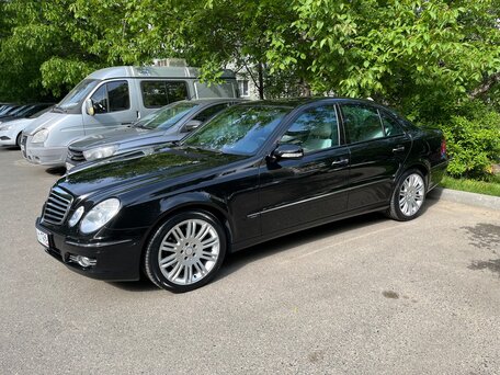 2008 Mercedes-Benz E-Класс 280 III (W211, S211) Рестайлинг, чёрный, 2550000 рублей, вид 1