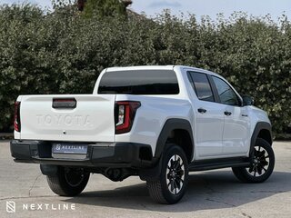 2026 Toyota Hilux IX, белый, 7990000 рублей, вид 3