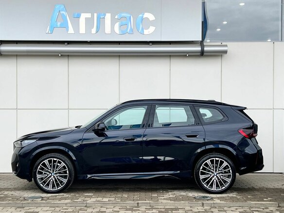 2026 BMW X1 Long 25Li xDrive III (U11/U12), чёрный, 6090000 рублей - вид 4