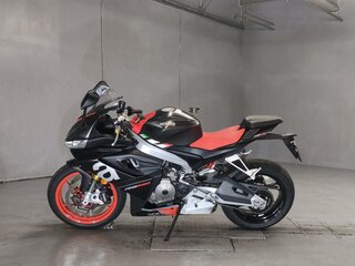 Aprilia RS 660