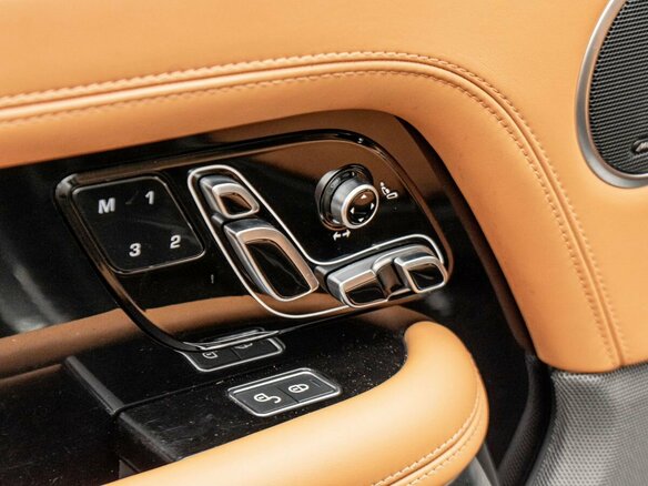 2019 Land Rover Range Rover IV Рестайлинг, серый, 6487000 рублей - вид 18
