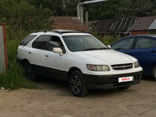 1998 Nissan R'nessa, белый, 330000 рублей, вид 4