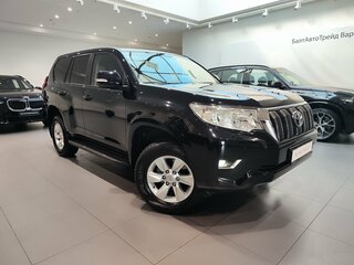 2019 Toyota Land Cruiser Prado 150 Series Рестайлинг 2, чёрный, 4740000 рублей, вид 3