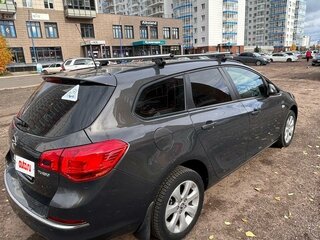 2014 Opel Astra J Рестайлинг, серый, 830000 рублей, вид 4