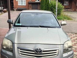 2007 Toyota Avensis II Рестайлинг, зелёный, 685000 рублей, вид 1