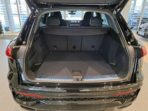 2026 Audi Q5 L III (GU), чёрный, 6400000 рублей - вид 17