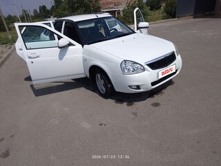 2010 Lada (ВАЗ) Priora I, белый, 370000 рублей, вид 2