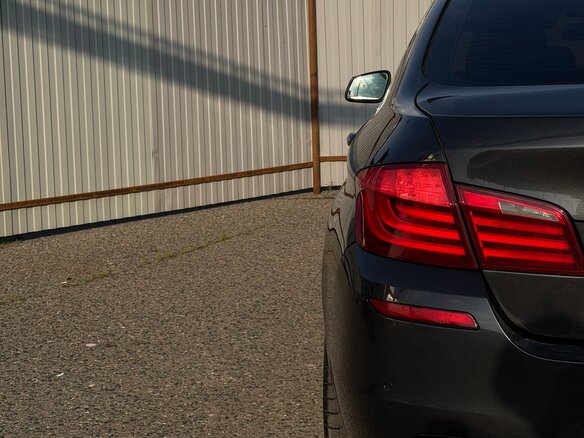 2011 BMW 5 серии 528i VI (F10/F11/F07), серый - вид 9