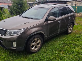 2017 Kia Sorento II Рестайлинг, бежевый, 2100000 рублей, вид 2