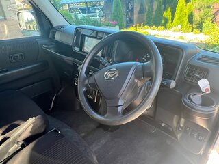 2017 Daihatsu Atrai V Рестайлинг 2, белый, 995000 рублей, вид 4