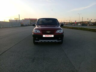 2012 Chevrolet Niva I Рестайлинг, красный, 550000 рублей, вид 3