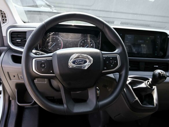 2025 Ford Transit, белый, 4700000 рублей - вид 14