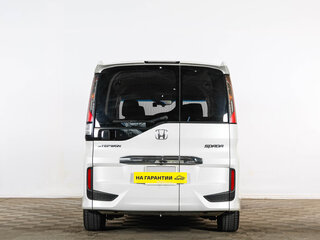 2020 Honda Stepwgn V Рестайлинг, белый, 2449000 рублей, вид 5