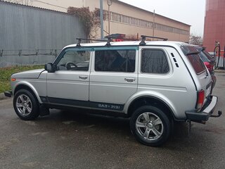 2013 Lada (ВАЗ) 2131 (4x4) 213105 I, серебристый, 700000 рублей, вид 2