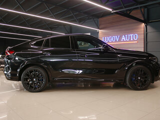 2020 BMW X6 M Competition III (F96), чёрный, 9988000 рублей, вид 3