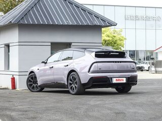 2026 Audi E5 83 kWh, серебристый, 7620000 рублей, вид 3