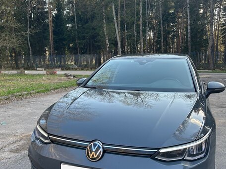 2020 Volkswagen Golf VIII, серый, 2700000 рублей, вид 3