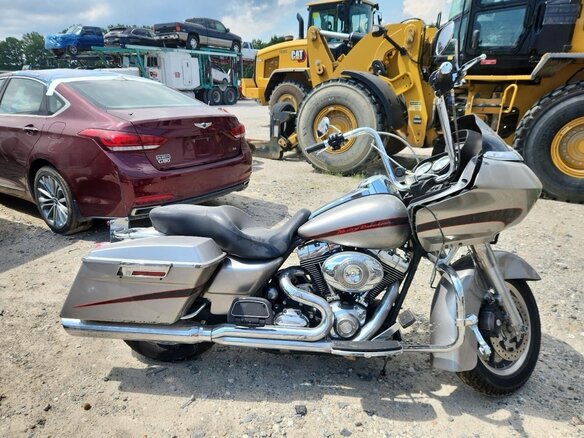 2008 Harley-Davidson CVO Road Glide, серебристый, 700000 рублей - вид 8