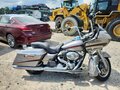 2008 Harley-Davidson CVO Road Glide, серебристый, 700000 рублей - вид 8
