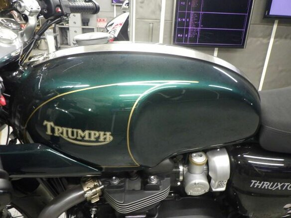 2024 Triumph Thruxton, зелёный, 1445000 рублей - вид 12