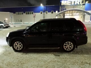 2011 Nissan X-Trail II Рестайлинг, чёрный, 1150000 рублей, вид 1