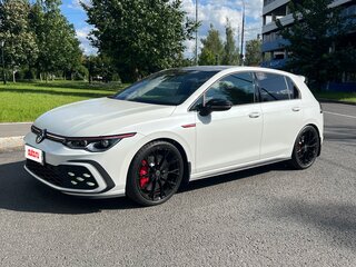 2021 Volkswagen Golf GTI VIII, белый, 5200000 рублей, вид 1