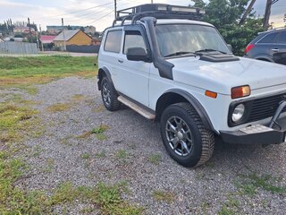 2013 Lada (ВАЗ) 2121 (4x4) I Рестайлинг, белый, 550000 рублей, вид 2