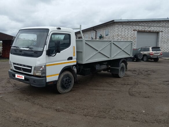 2012 Fuso (Mitsubishi) Canter, белый, 2700000 рублей - вид 1