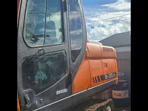 2013 Doosan DX225, оранжевый, 5300000 рублей - вид 1