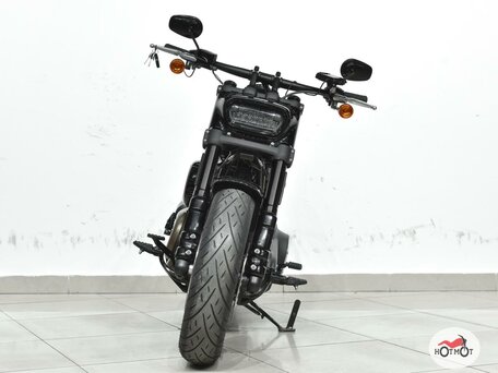 2017 Harley-Davidson Fat Bob, чёрный, 1339000 рублей, вид 5