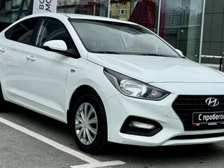 2017 Hyundai Solaris II, белый, 1150000 рублей, вид 3